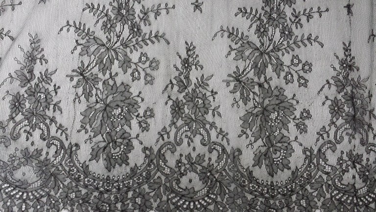 The intricacy and delicacy of this floral design far surpasses that of any modern laces. Victorian chantilly lace from the collection of Karolina Laskowska
