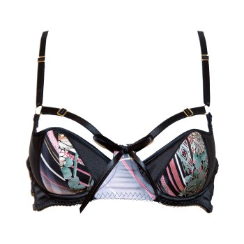 This incarnation of the 'Sayuri' bra from my SS15 collection never made it as a product because the cup foam simply caused too many complications and storage issues. Design by Karolina Laskowska