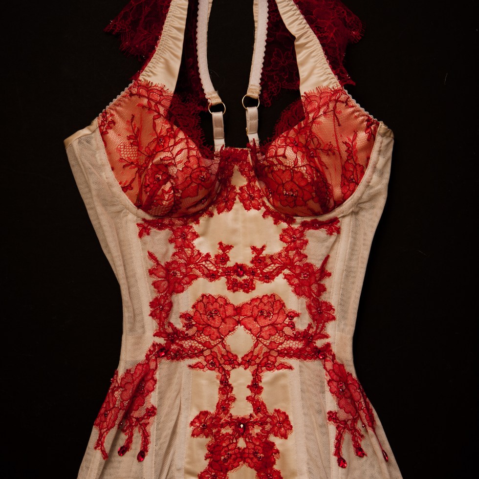 Violente Corset by Karolina Laskowska